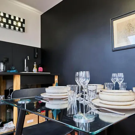 La Voliere - Les Demeures D'adrien