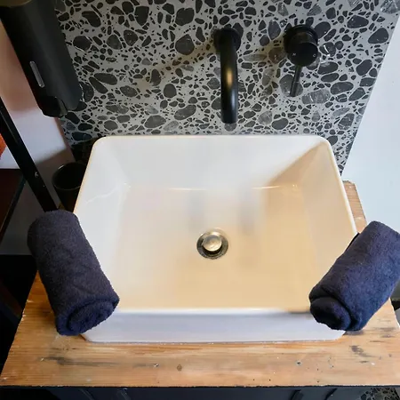 La Voliere - Les Demeures D'adrien *